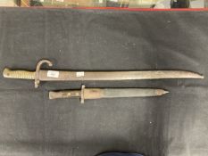 Militaria: Franco Prussian 1870 Chassepot bayonet and scabbard, 28ins. Plus Boer War Victorian