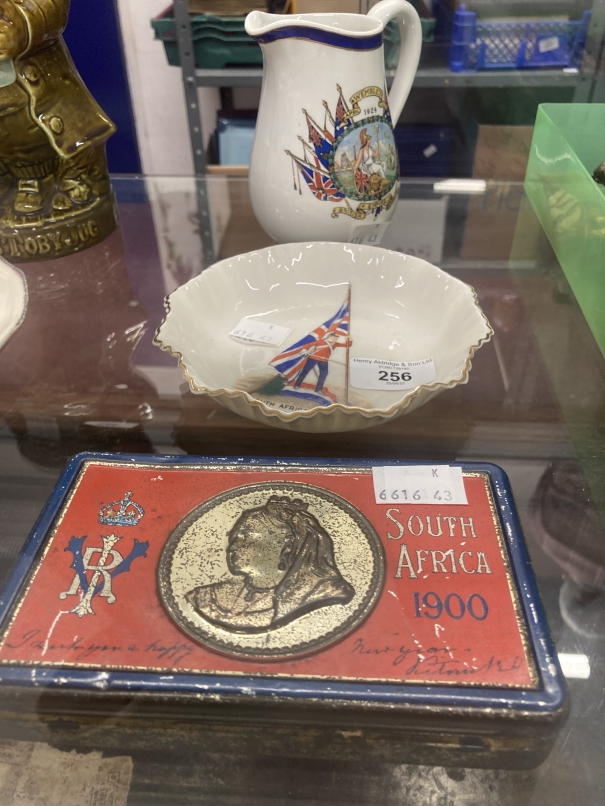 Boer War/Militaria: 1900 Christmas cigarette tin, Goss South Africa 1900 dish and 1924 Wembley