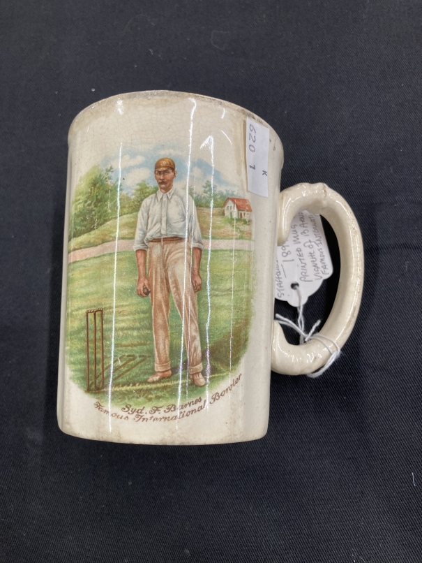Sporting Ceramic Collectables: Printed mug Sydney Barnes, Warwickshire Lancashires 1894-1930 - Image 3 of 3
