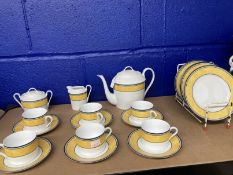 20th cent. Ceramics: Porcelain tea set Philippe Deshoulieres Porcelaine De Limoges France,