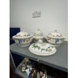 20th cent. Ceramics: Villeroy & Boch Melina lidded circular tureens 10ins x 2, basket lidded