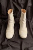 Showbusiness/Rock and Roll/Music/Icons: Elvis Presley's famous stage worn white boots that he wore