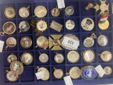 Edwardian pendant lockets containing family photographs, notable people, military figures etc.