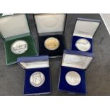 Germany Medallions 1989 fall of the Berlin Wall x 2, yellow metal Reunification 1990, plus two