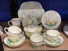 20th cent. Ceramics: Crown Staffordshire twenty-one piece (six settings) tea service with yellow