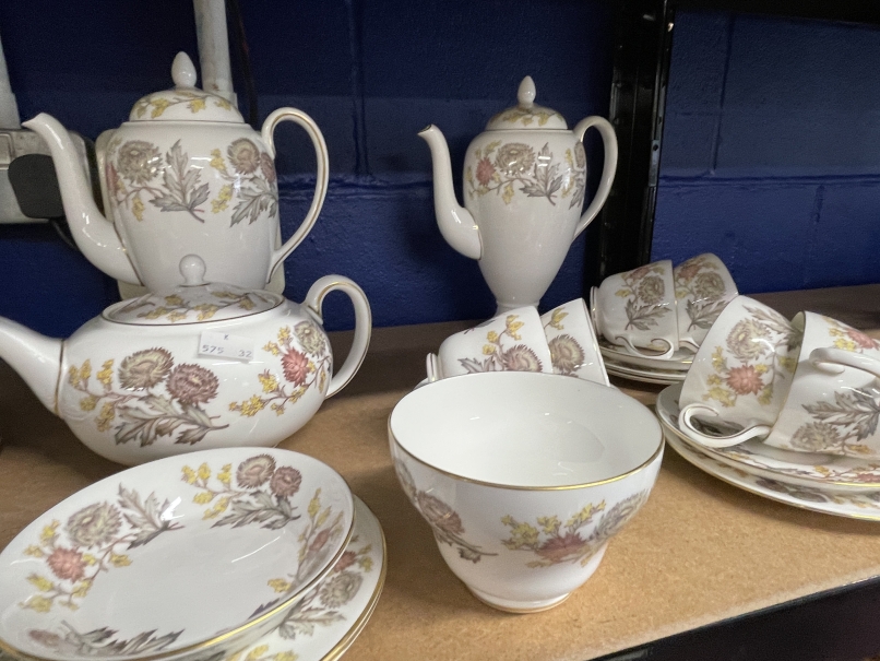 20th cent. Ceramics: Wedgwood Lichfield dinner and tea service saucers x 8, side plates x 10, - Bild 4 aus 7