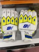 Cricket/Sporting 2015 Ashes Series: A pair of 'DC 1080' match worn New Balance batting gloves used