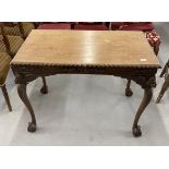 Late 19th/early 20th cent. Oak side table of good quality with stylised classical figures to the