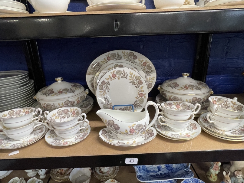 20th cent. Ceramics: Wedgwood Lichfield dinner and tea service saucers x 8, side plates x 10, - Bild 3 aus 7