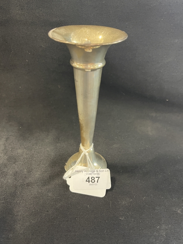 Hallmarked Silver: Single bud vase hallmarked Birmingham 1973, height 6ins. Weight 4.4oz.