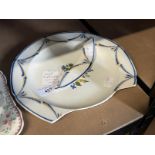 Welsh Ceramics: Dilwyn Swansea Prattware plate painted with floral decoration. A/F. 9ins.