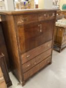 Continental Art Deco oak secretaire, single drawer above a fall front, fitted interior and three