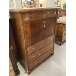 Continental Art Deco oak secretaire, single drawer above a fall front, fitted interior and three