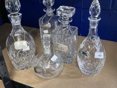 Glassware: Decanters, selection of five 19th and 20th cent. Crystal glass decanters with stoppers