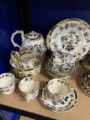 19th cent. Ceramics: G.F.B George Frederick Bowers part tea set in the Scinde pattern with