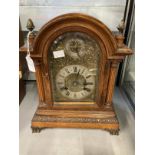 Clocks & Watches: Early 20th cent. German oak cased mantel clock with gilt and white face, applied