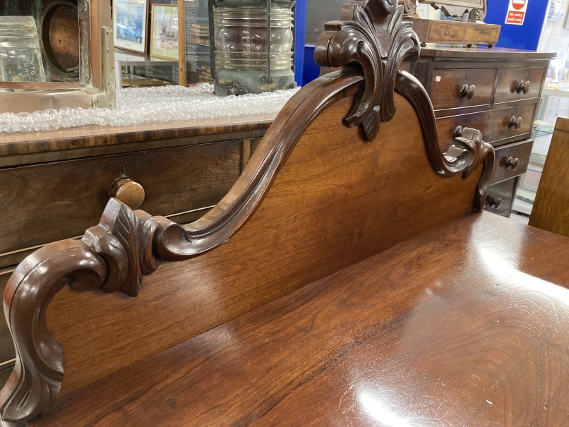 19th cent. Mahogany buffet of modest proportions. 44ins. x 52ins. x 19ins. - Image 3 of 4