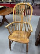 19th cent. Rustic elm comb/stick back Windsor chair.