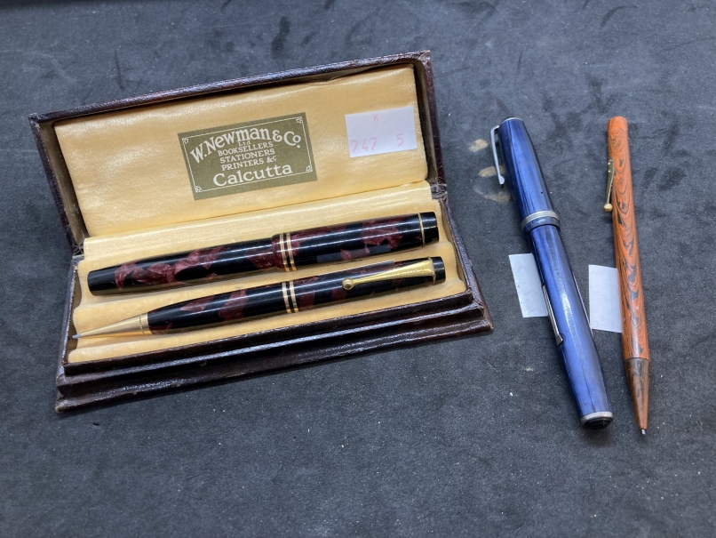 Ismay Archive: Writing Instruments: Fountain pen and propelling pencil set by Geo. S. Parker in a - Image 3 of 3
