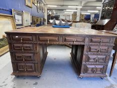 Late 19th cent. Oak partners desk with original skiver top, one side with four short drawers above