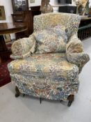 Ismay Collection: Provenance ex-Haselbech Hall (Hazelbeech) Northampton armchair Howard & Son,