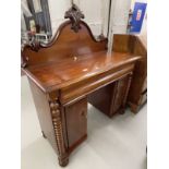 19th cent. Mahogany buffet of modest proportions. 44ins. x 52ins. x 19ins.
