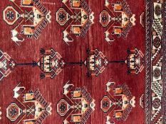 Carpets & Rugs: Late 19th/early 20th cent. Persian carpet, red ground with a central panel