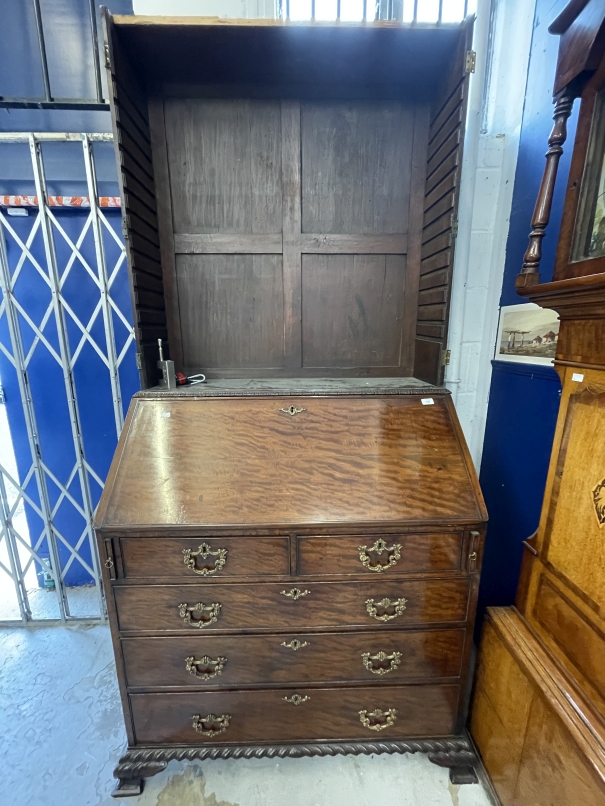 18th cent. Mahogany bureau bookcase, the bureau with hinged fall opening to reveal a fitted interior