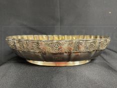 WHITE STAR LINE: First-Class Elkington plate fruit bowl with impressed design to base. 11½ins.