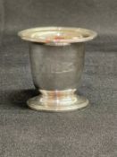 WHITE STAR LINE: Elkington plate First-Class egg cup bearing house flag and five pointed star,