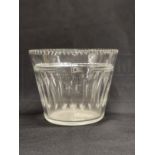 WHITE STAR LINE: Rare crystal ice bucket with house flag to front. 6ins. x 7ins.