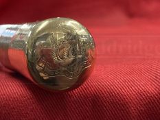 Walking Sticks/Canes: 19th cent. 18ct gold topped Malacca walking stick, the gold top with an