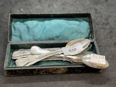 Hallmarked Silver: Teaspoons Queen pattern handles hallmarked Edinburgh. Total weight 6.32oz. (11)