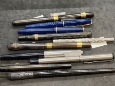 20th cent. Collection of fountain pens to include two by Mable Todd & Co, four Parkers and one by