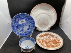 Ceramics: Early 19th cent. Wedgwood pearlware dishes one shaped like a scallop shell with pink
