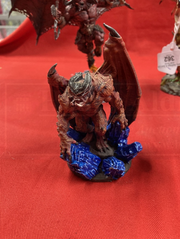 Toys & Games: Warhammer Fantasy Wargames, pre-made well painted Daemon Warriors of various sizes - Image 2 of 8