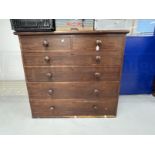 Early 19th cent. Mahogany bow front chest of two over three drawers with a cross banded top, round
