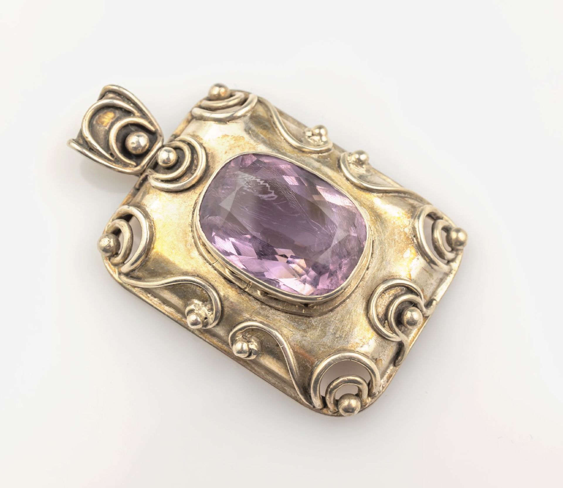 Anhänger mit Amethyst, Meistermarke Dörner, 800er