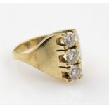 14 kt Gold Ring mit Brillanten, GG 585/000,hoch