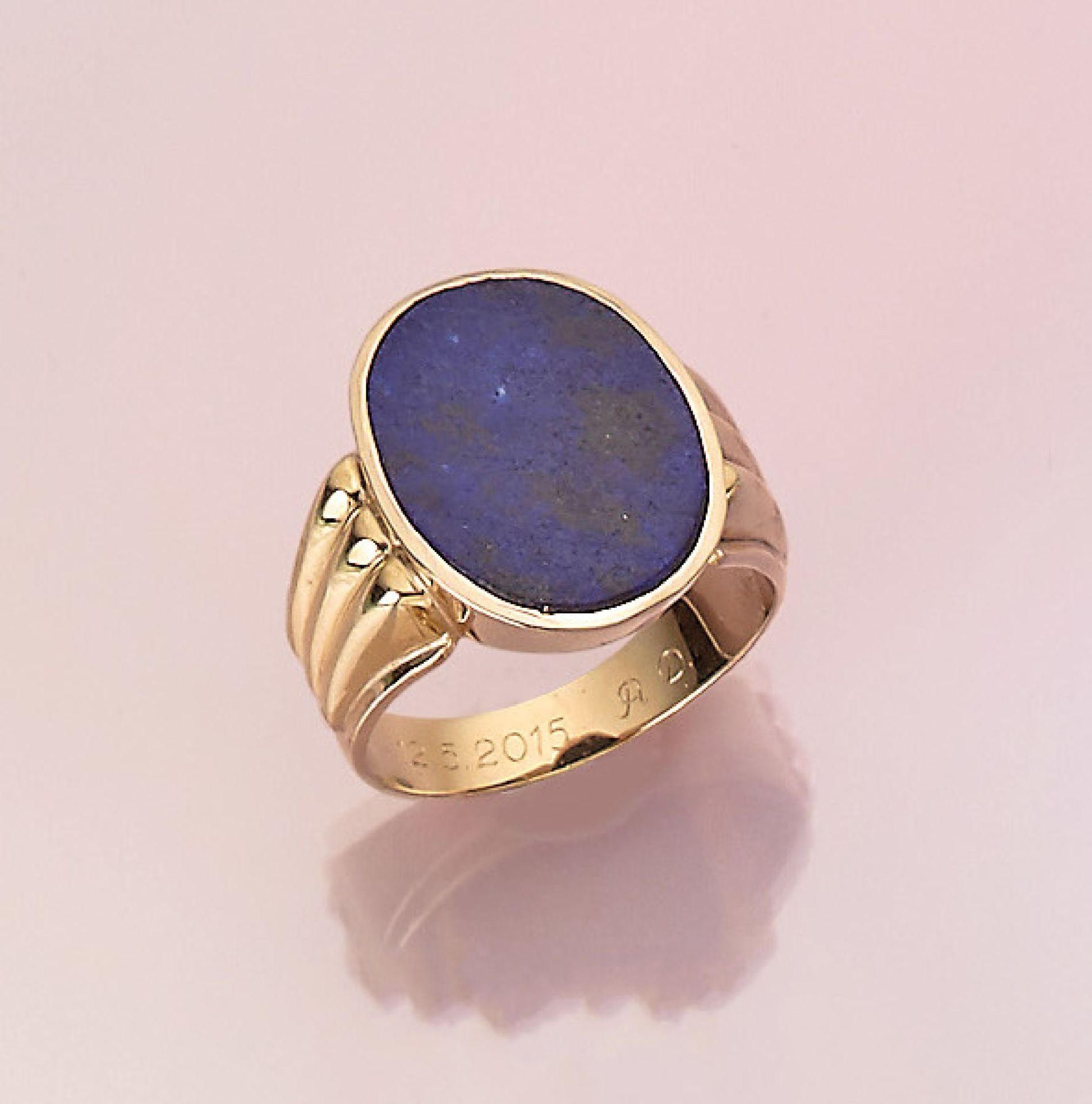 14 kt Gold Ring mit Lapislazuli,   GG 585/000,