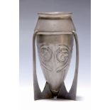 Vase, Archibald Knox (1864-1933) für Liberty & Co, um