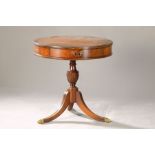 Sog. Drum-Table, Made in USA, Grand Rapids,  schlichtes