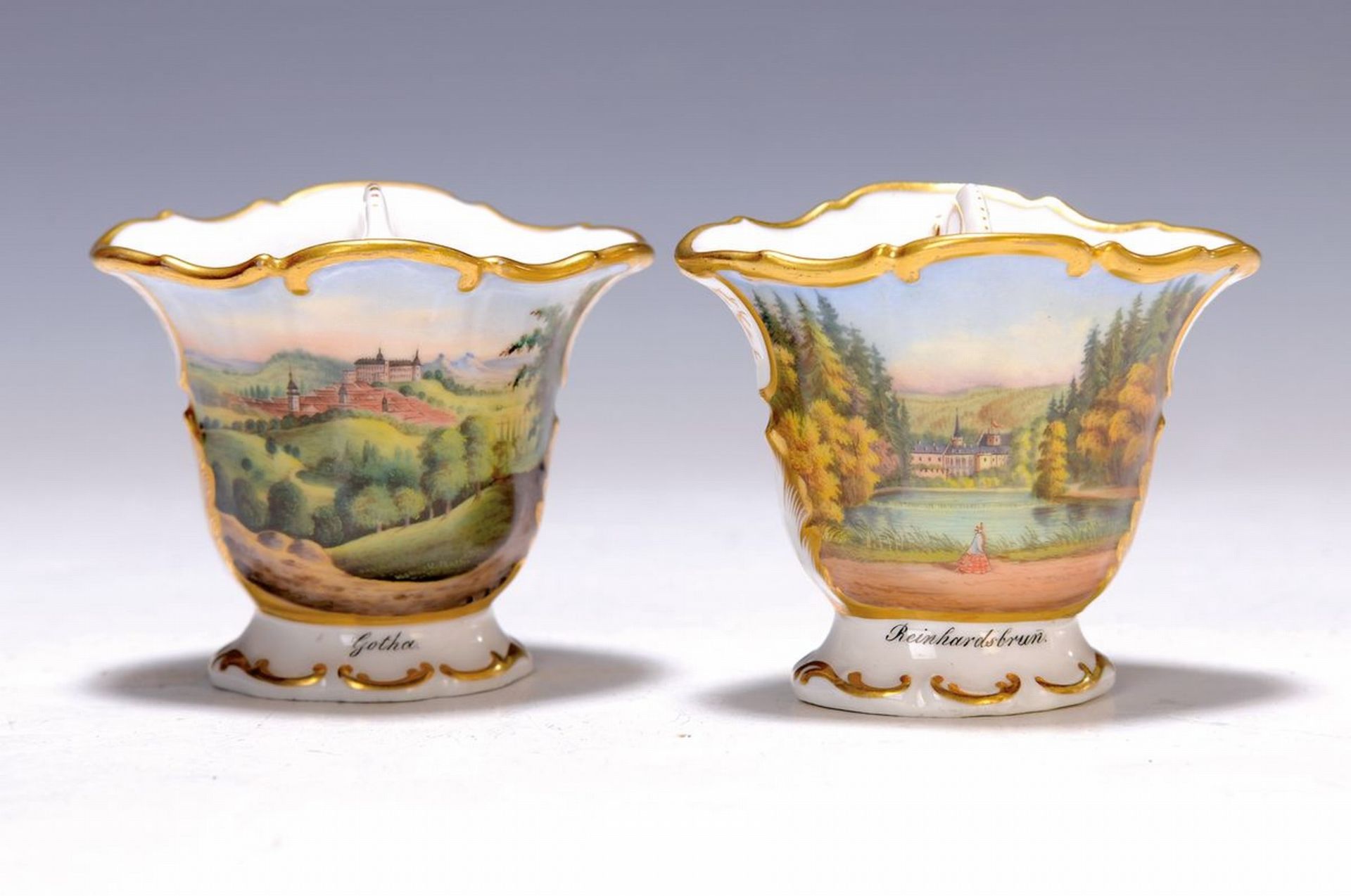 2 Ansichtsgefäße, Gotha, um 1850,  Porzellan, feine