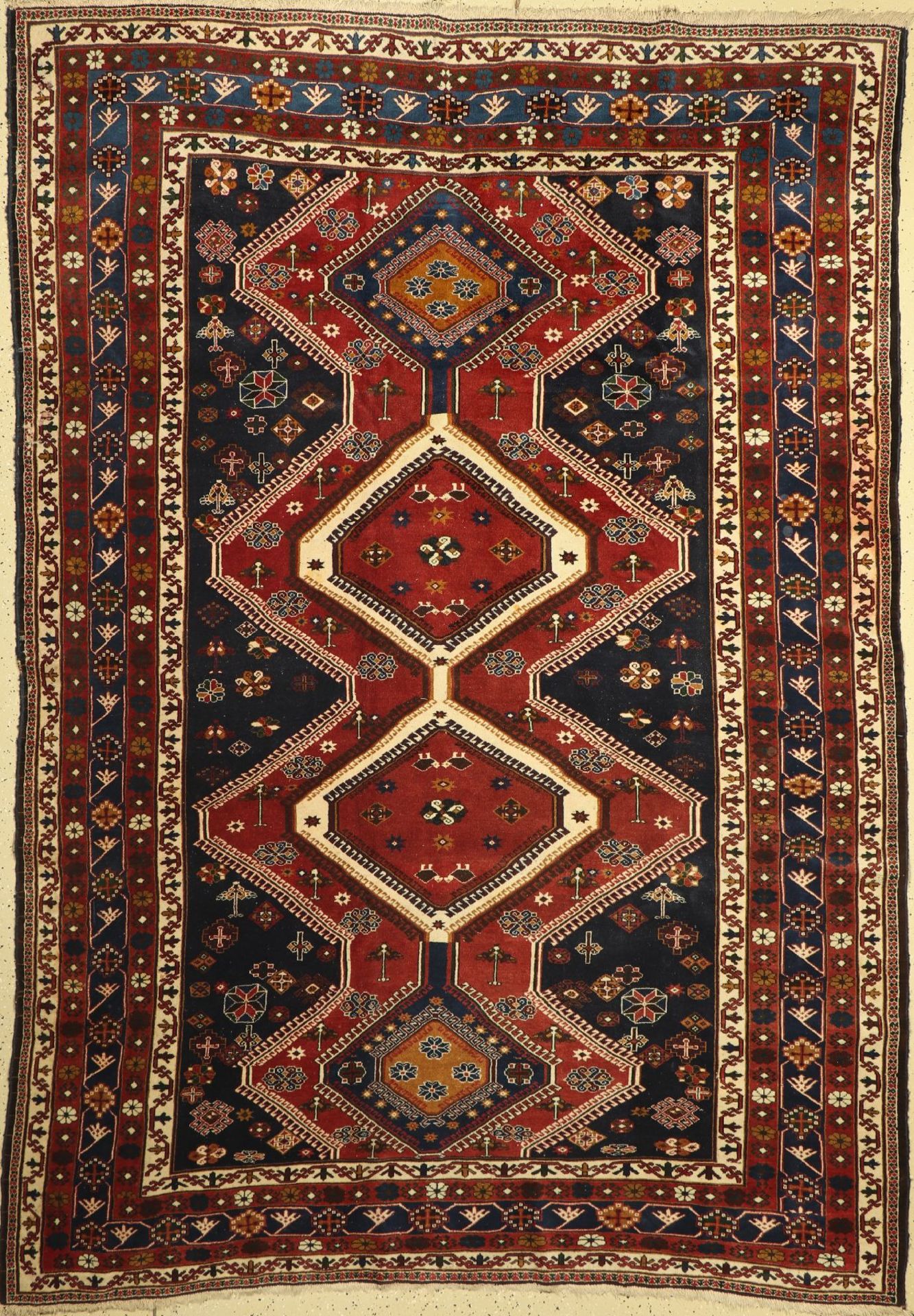 Luri,   Persien, um 1920, Wolle auf Wolle, ca. 305 x 214