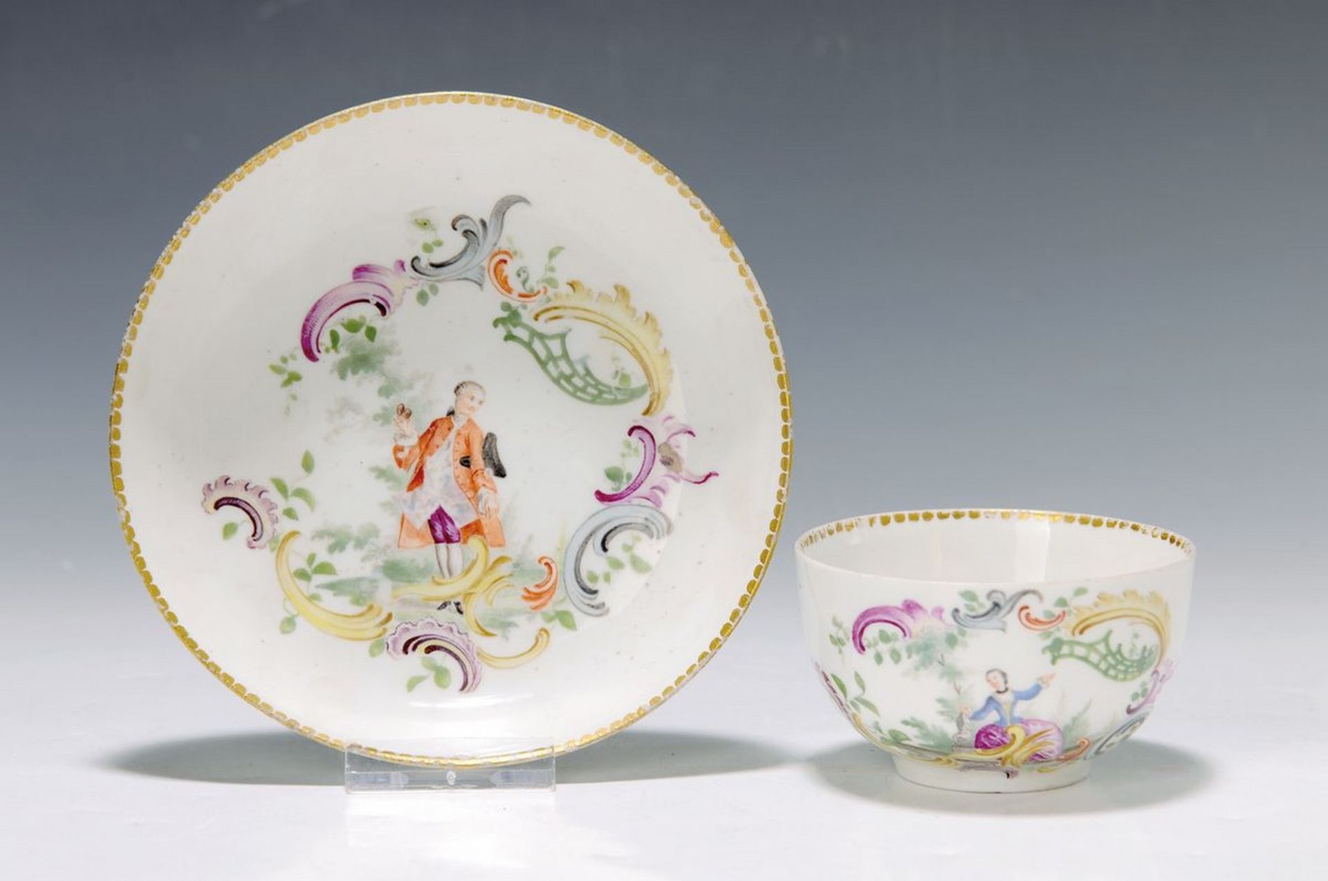 Tasse mit Untertasse, Meissen, um 1750,  Porzellan, feine