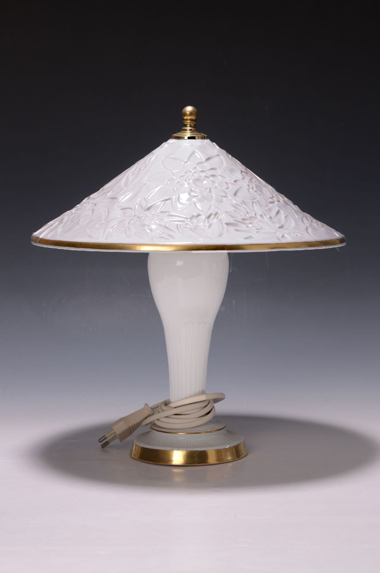 Lithophanie-Lampe, Sitzendorf, 2.H.20.Jh.,  Rocaillenfüsse