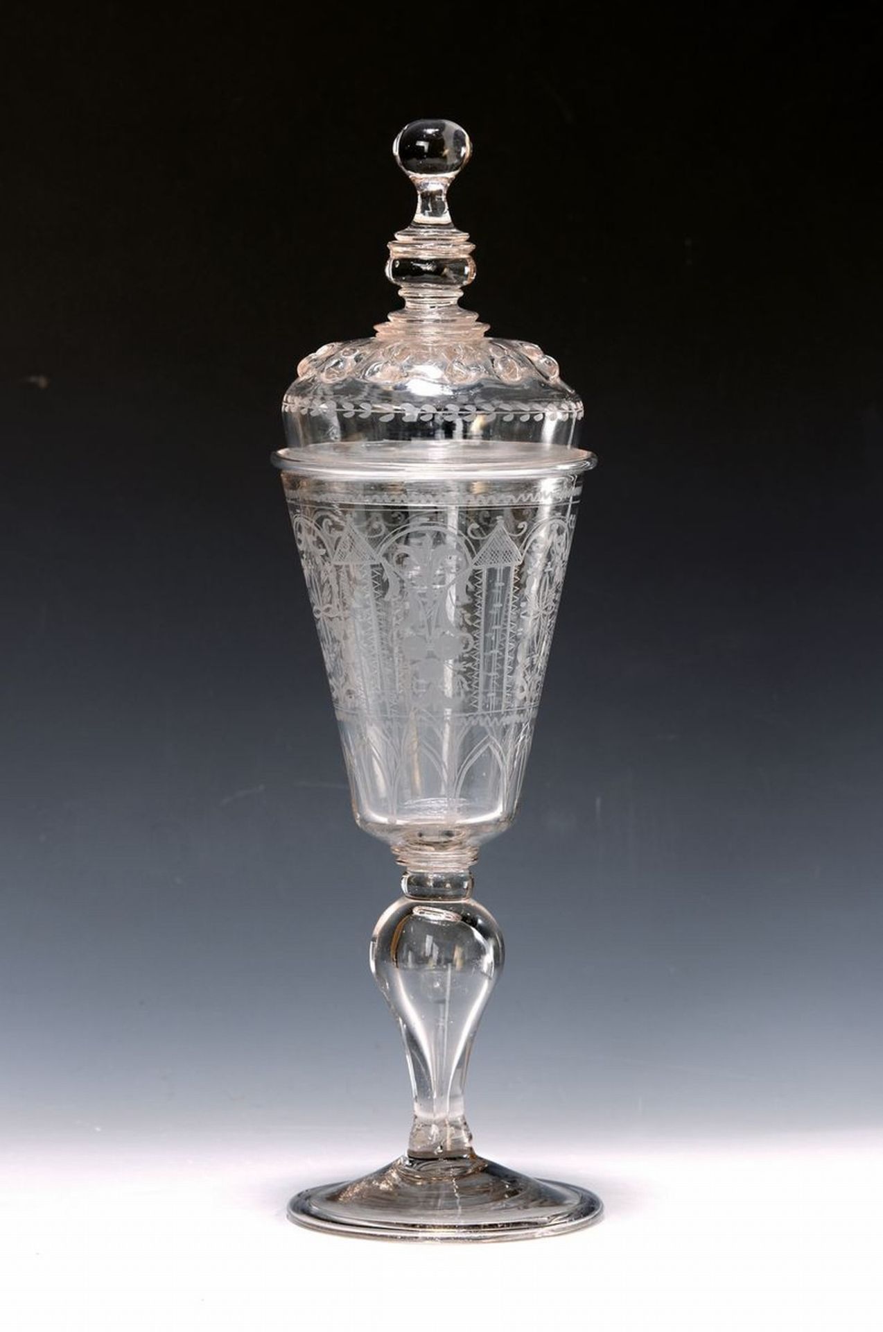 Großer Barockpokal, Böhmen, um 1720/30,  farbloses reich