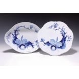 2 Teile Porzellan, Meissen, 20. Jh., Dekor blaue