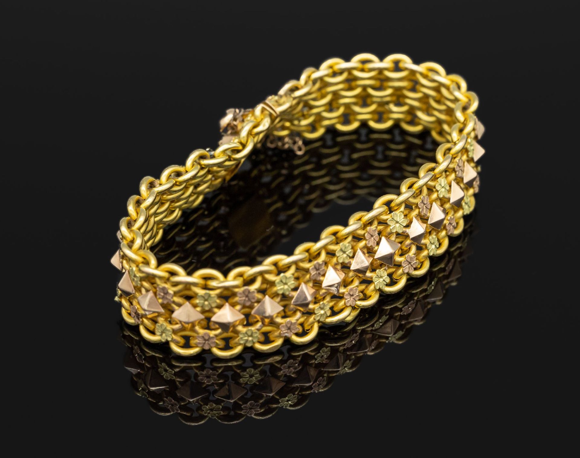 14 kt Gold Armband, ca. 19.7 g,   GG/RG/GrünG585/000,