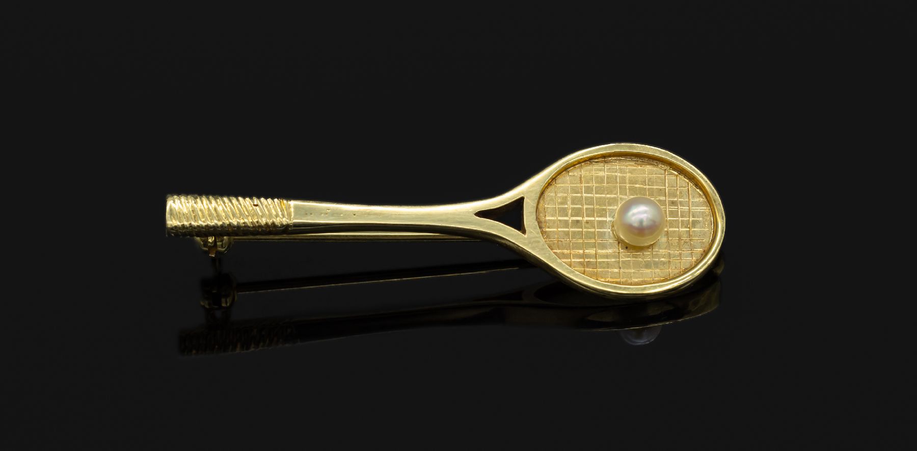 14 kt Gold Brosche 'Tennisschläger' mit Zuchtperle, GG